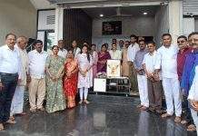 माजी पंतप्रधान स्व. राजीव गांधीजी यांच्या स्मृतींना काँग्रेसतर्फे विनम्र अभिवादन!